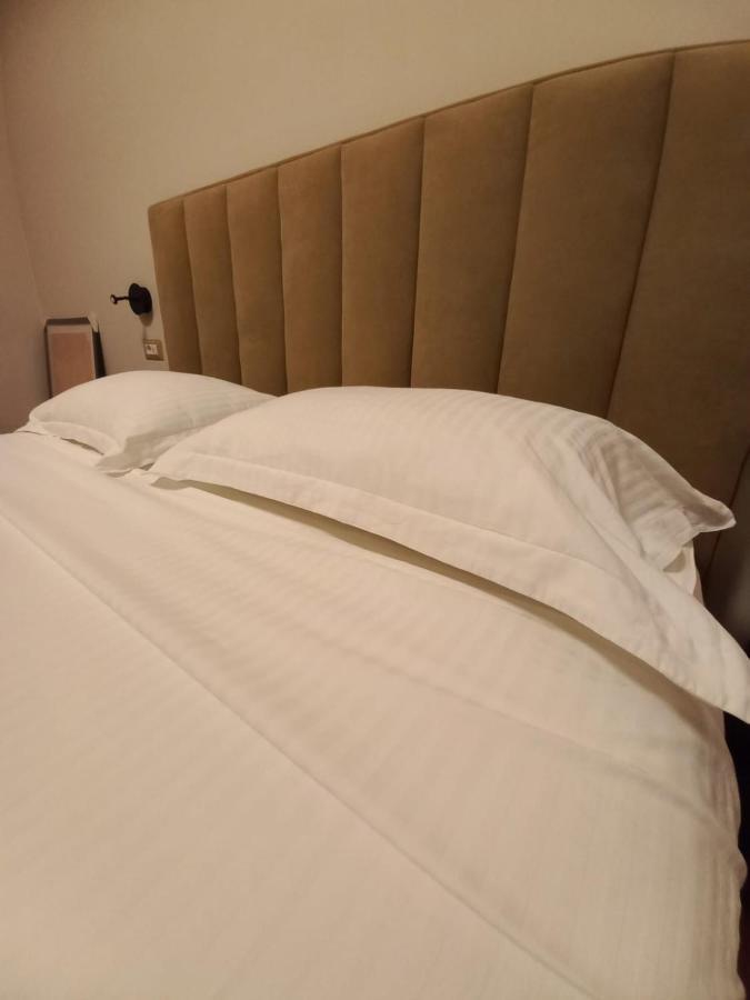 Penthouse Rooms & Aparts 地拉那 外观 照片