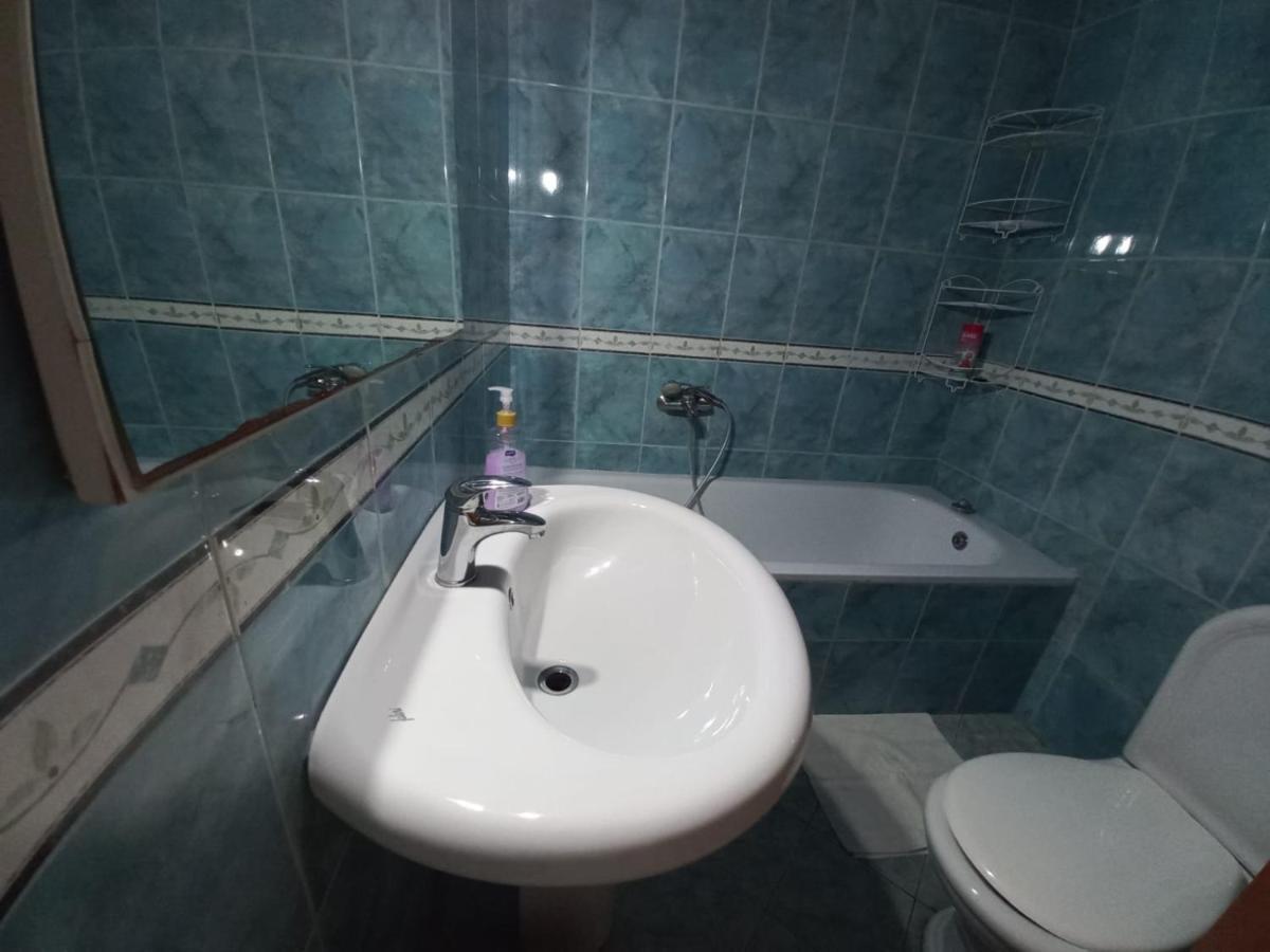 Penthouse Rooms & Aparts 地拉那 外观 照片