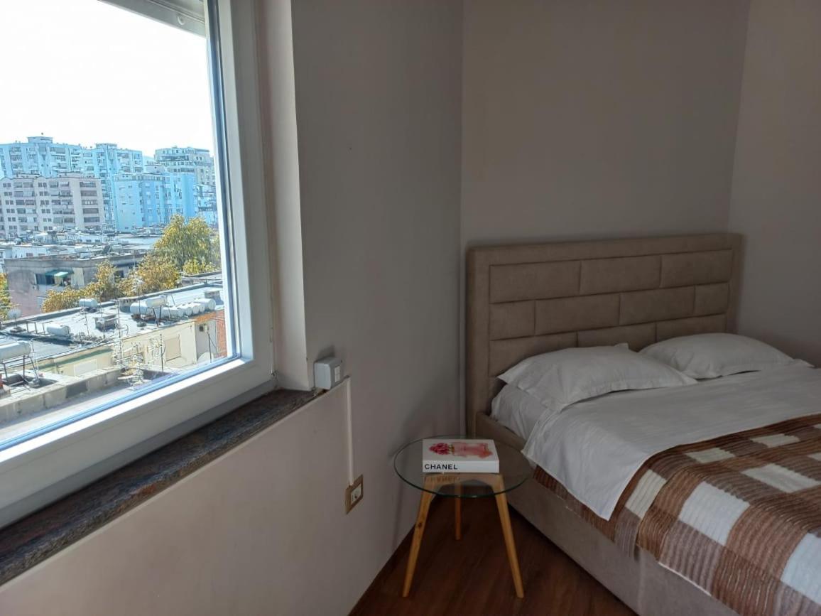 Penthouse Rooms & Aparts 地拉那 外观 照片