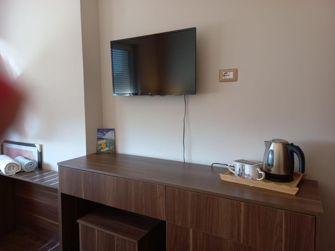 Penthouse Rooms & Aparts 地拉那 外观 照片