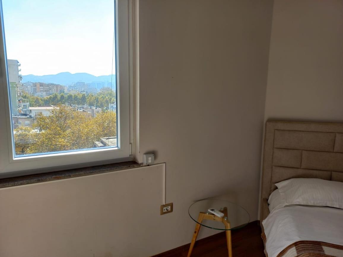 Penthouse Rooms & Aparts 地拉那 外观 照片