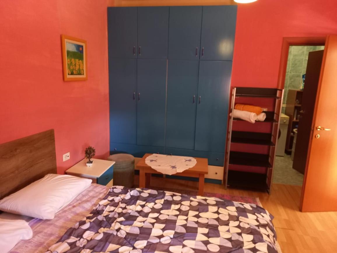 Penthouse Rooms & Aparts 地拉那 外观 照片